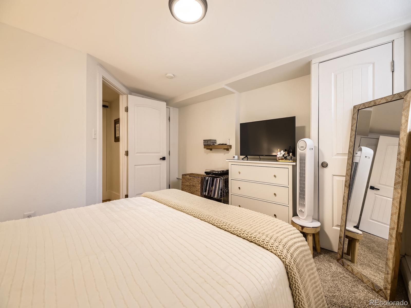 1374 N Ogden Street Unit: C