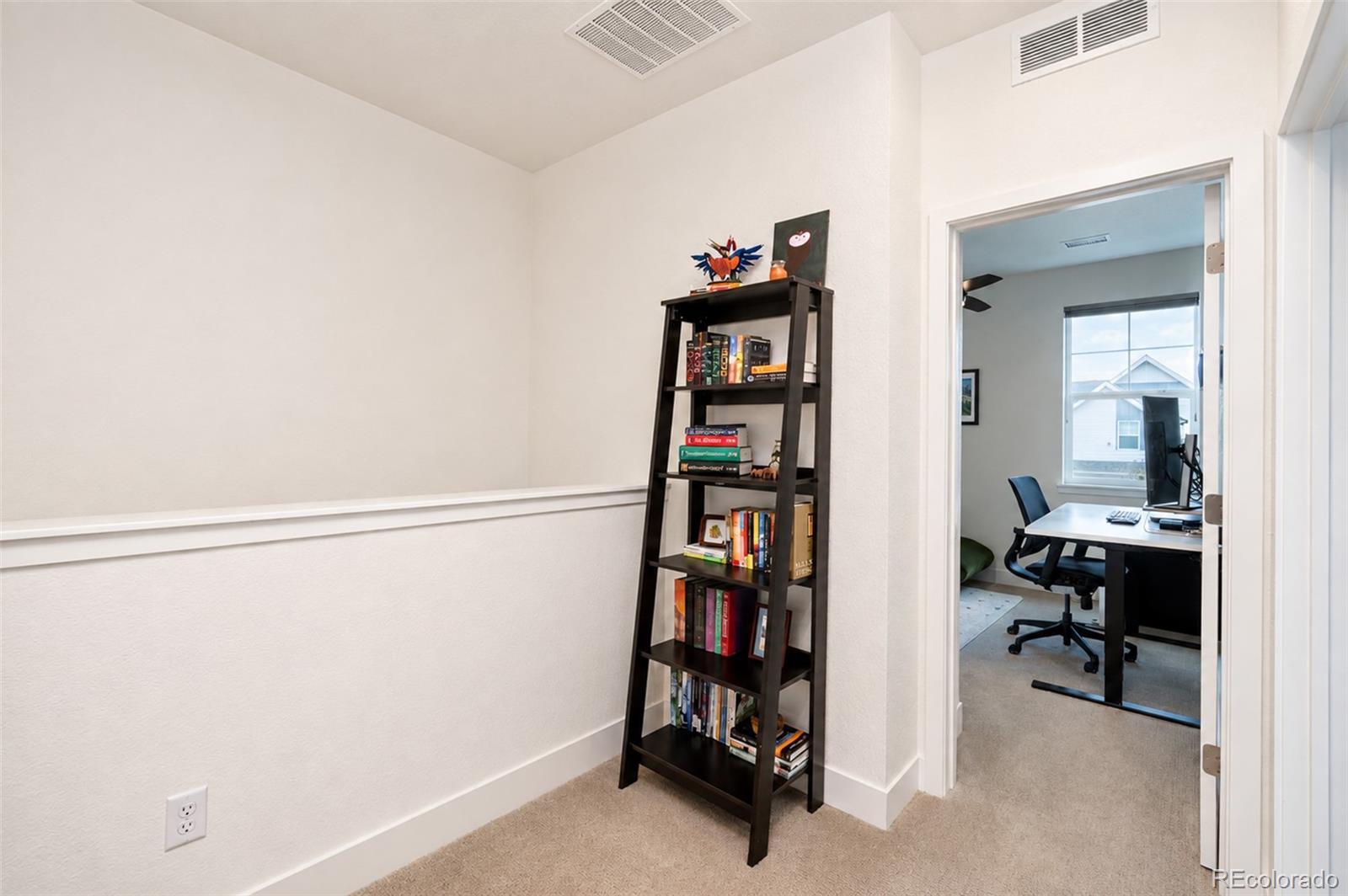 6102 W 28th Court