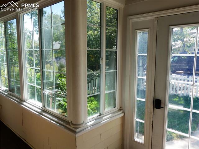 102 E Jefferson Street