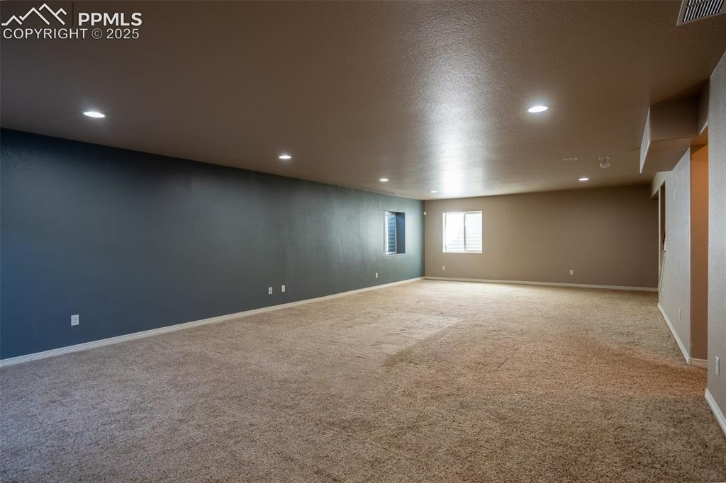 1985 Reed Grass Way