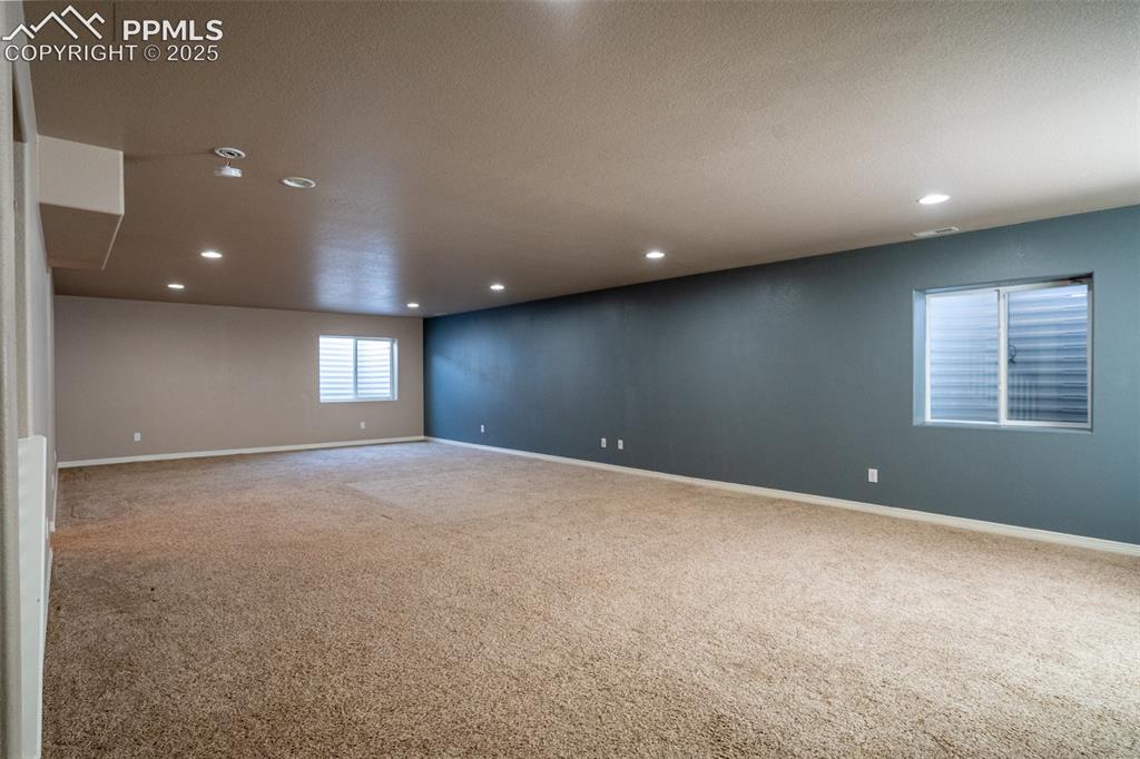 1985 Reed Grass Way
