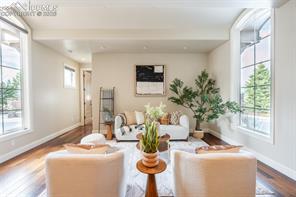 1575 Vine Cliff Heights