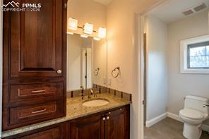 1575 Vine Cliff Heights