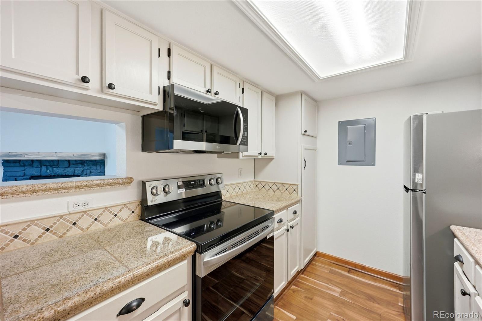 8600 E Alameda Avenue Unit: 206