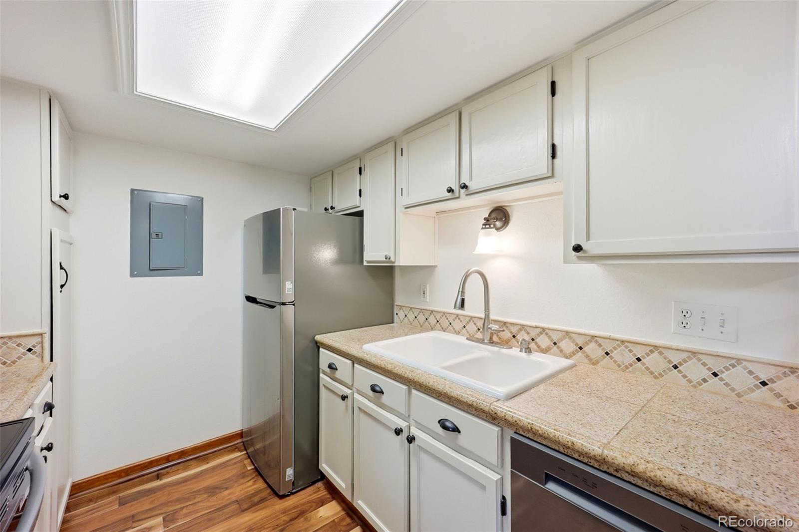8600 E Alameda Avenue Unit: 206