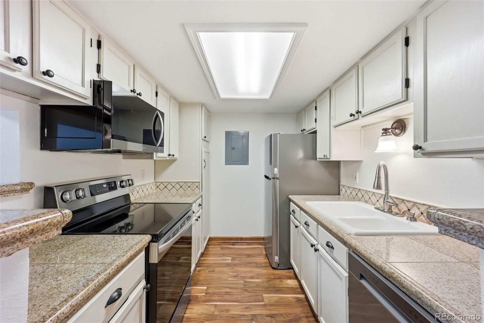8600 E Alameda Avenue Unit: 206