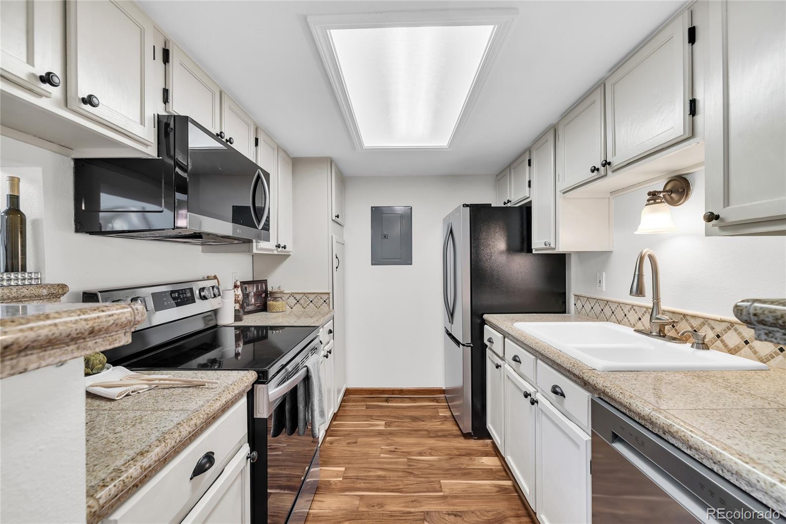 8600 E Alameda Avenue Unit: 206