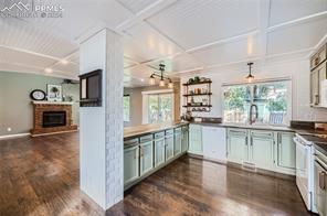 8430 Pepperridge Drive