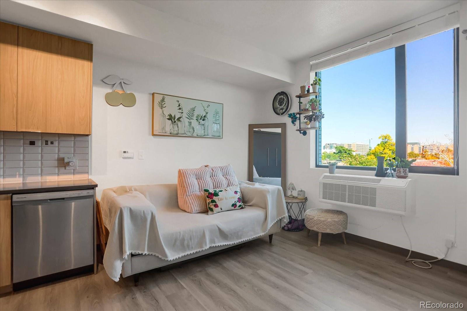 603 Inca Street Unit: 423