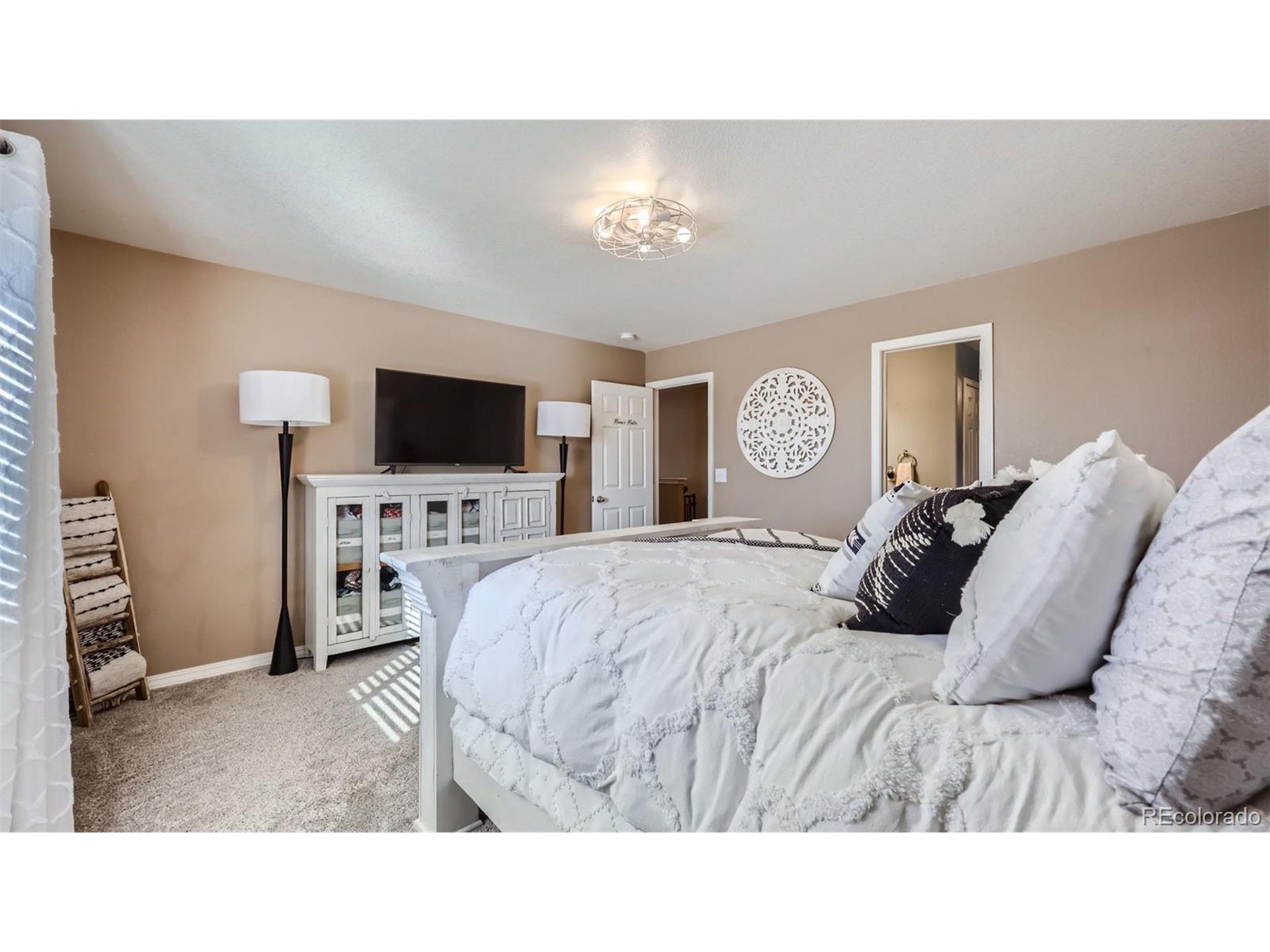 11875 Wildwood Ridge Dr