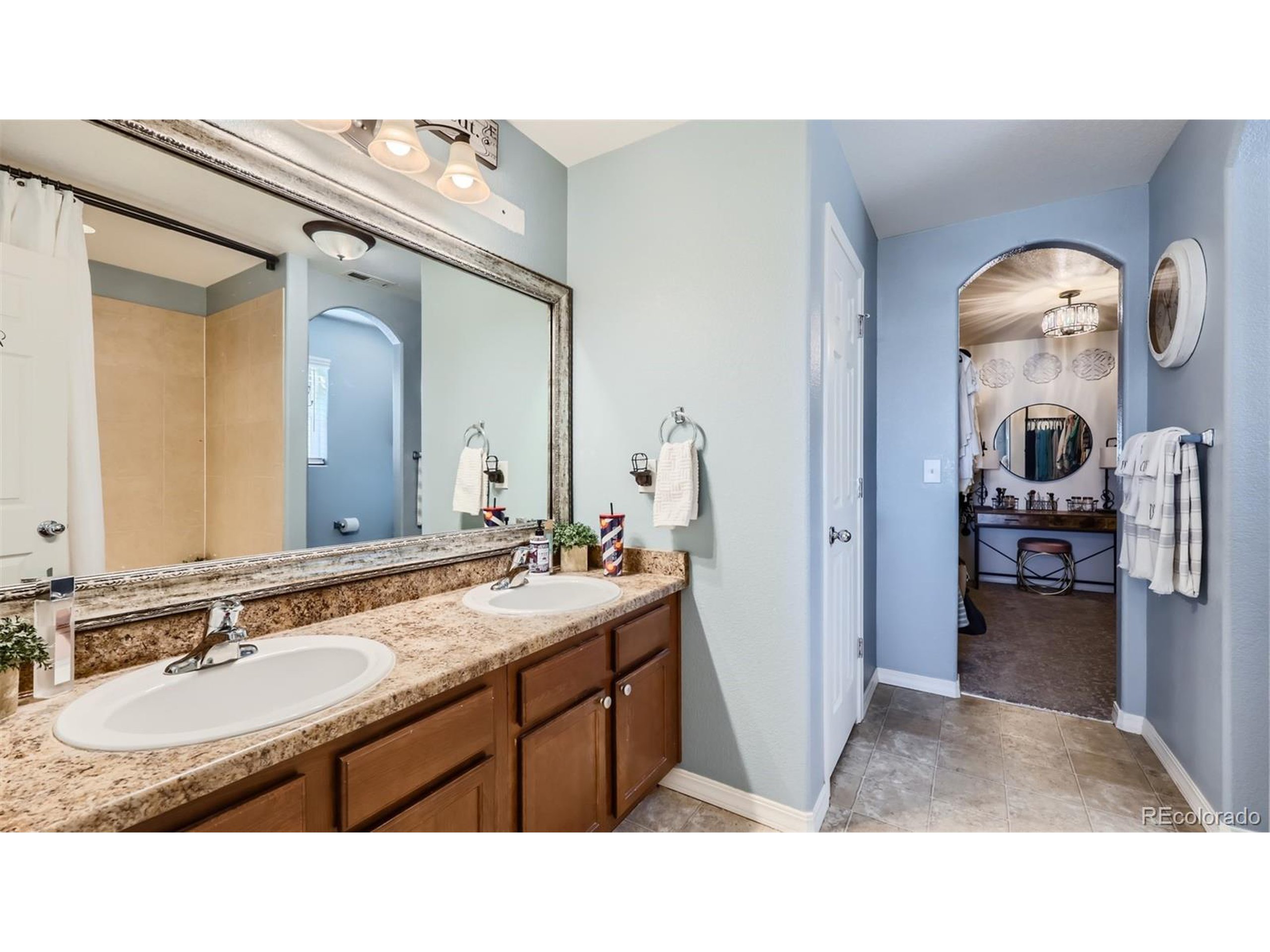 11875 Wildwood Ridge Dr