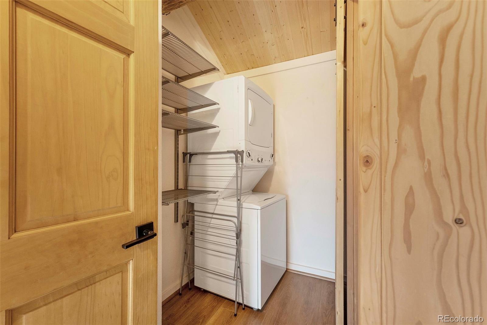 1059 Snyder Mountain Road