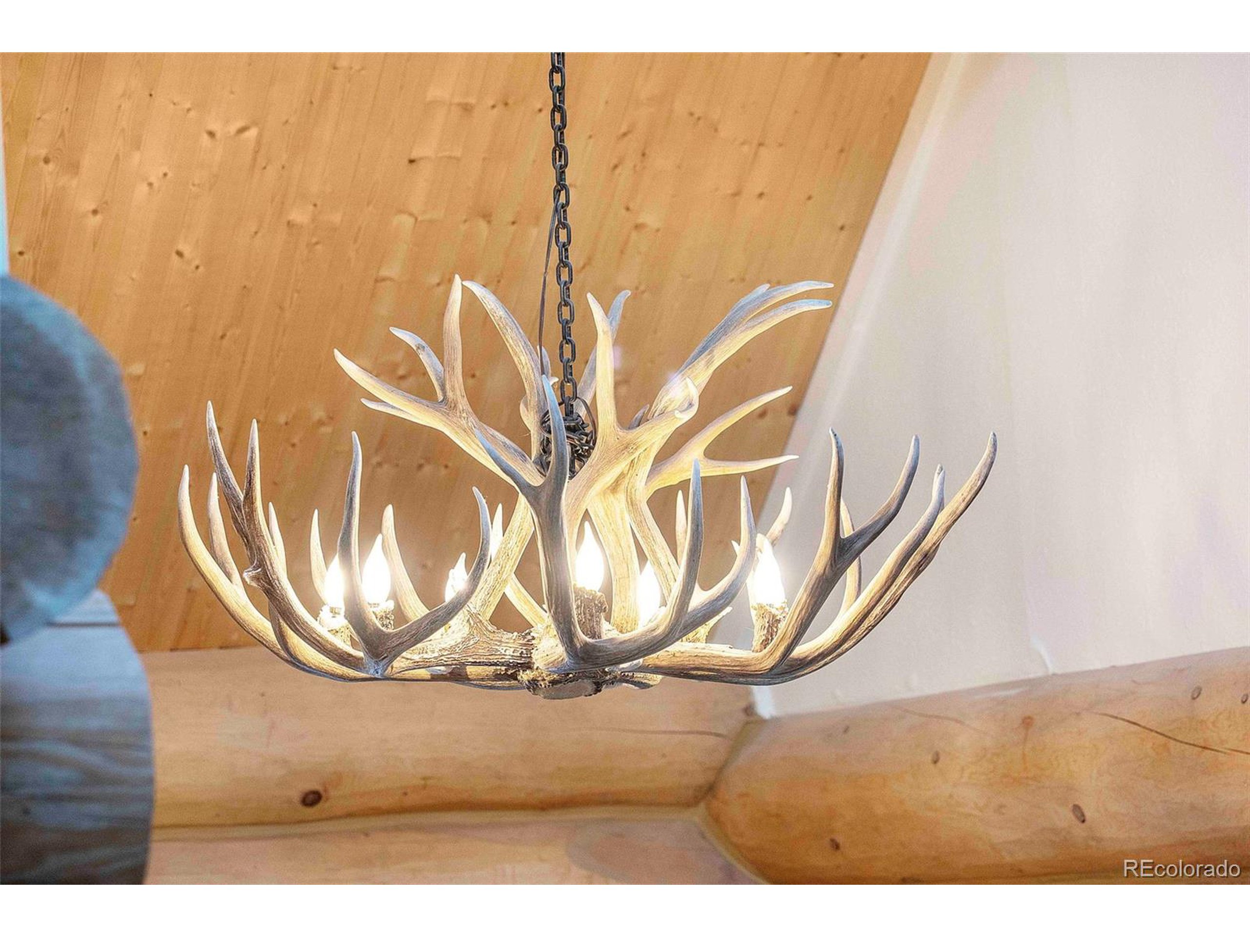 1059 Snyder Mountain Rd