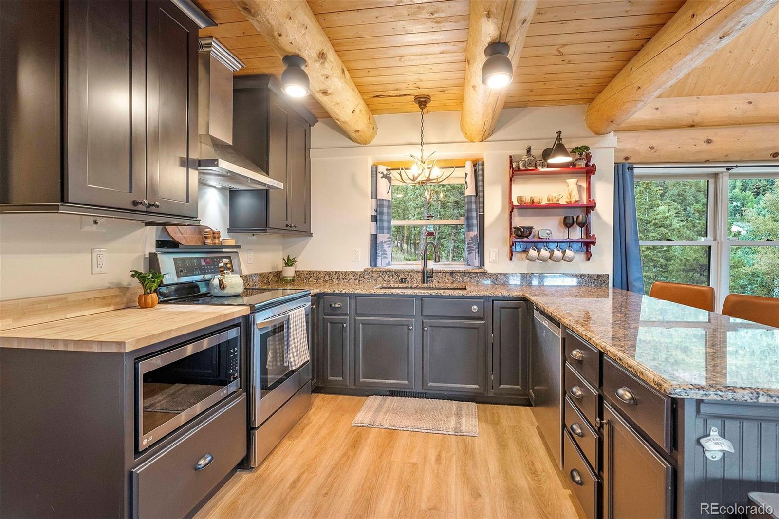 1059 Snyder Mountain Road