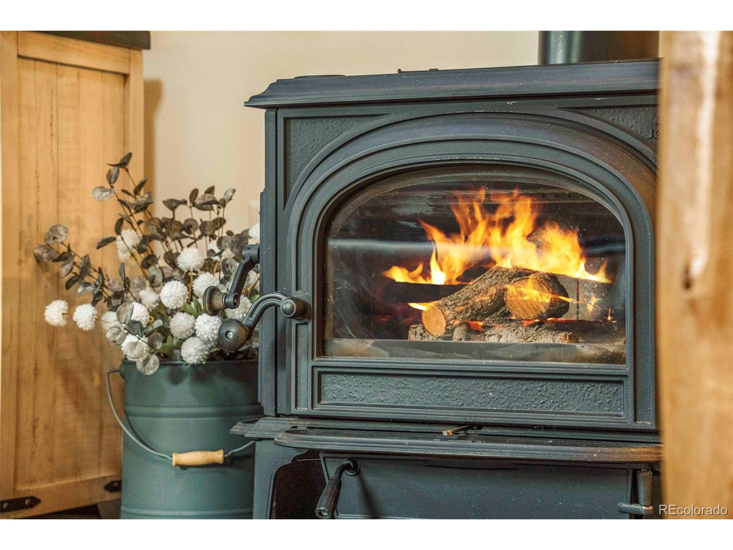 1059 Snyder Mountain Rd