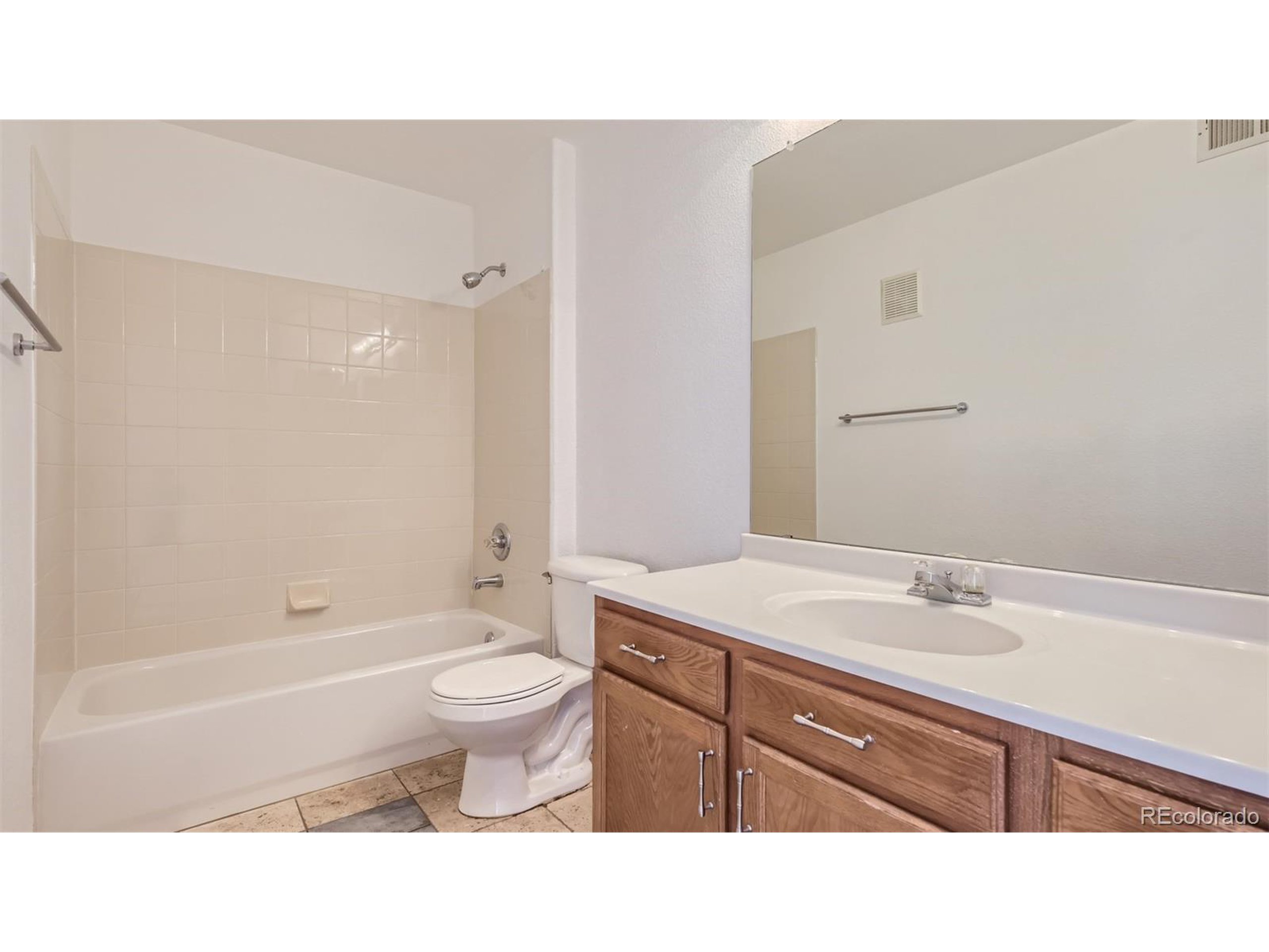 9961 E Idaho Cir 202