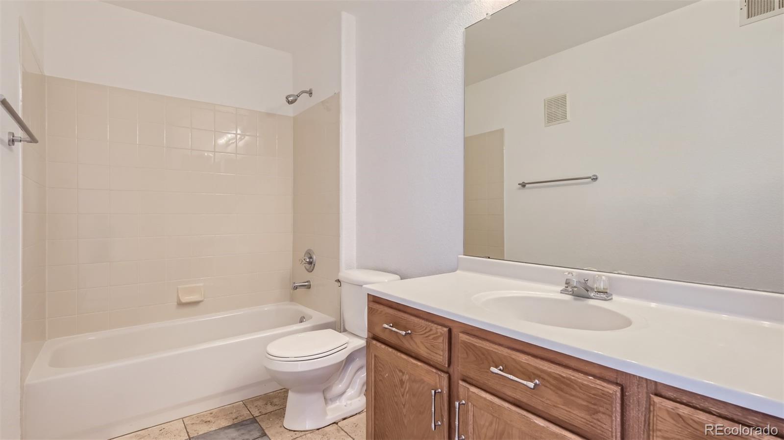 9961 E Idaho Circle Unit: 202