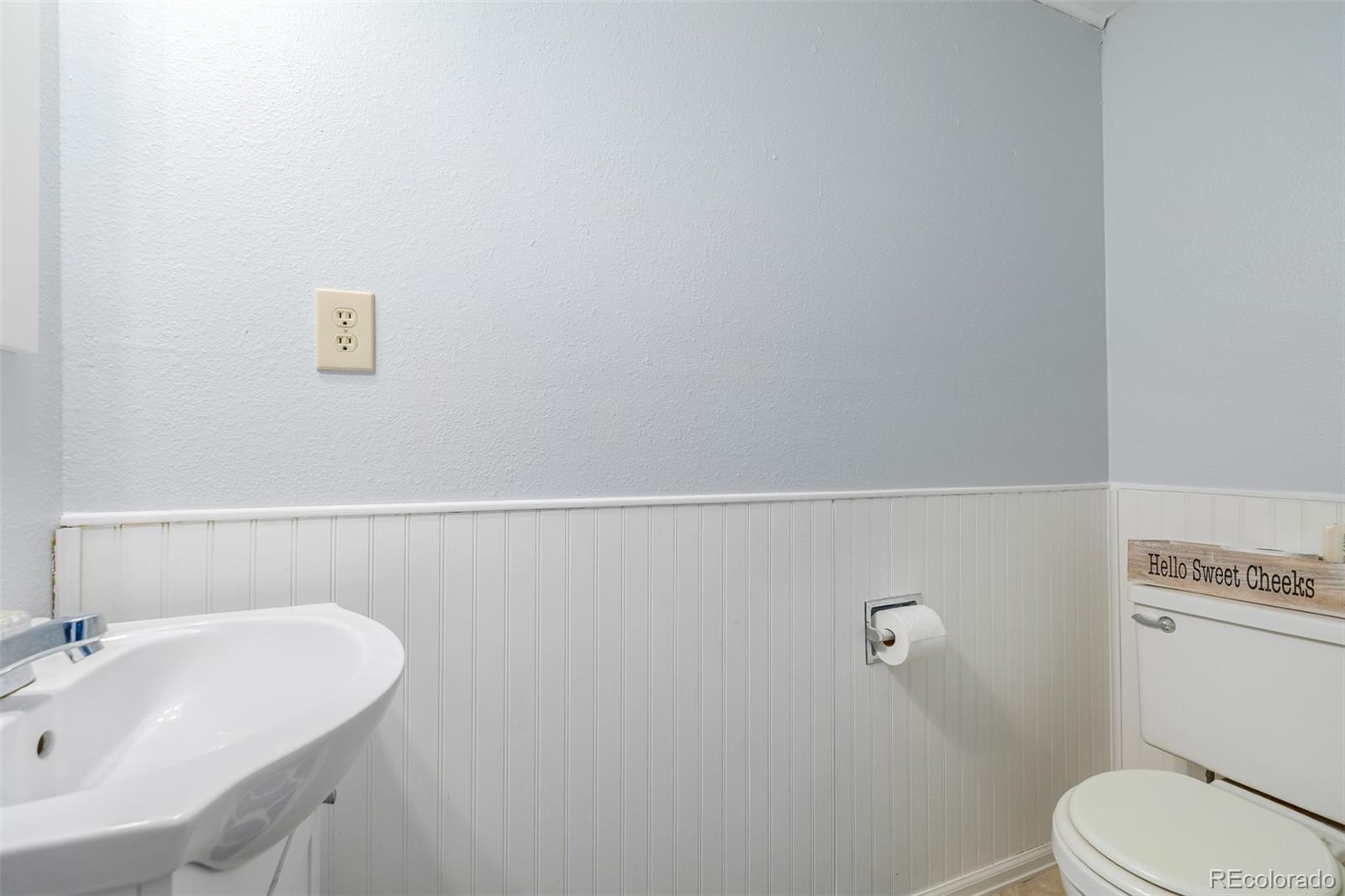 11455 W 17th Place