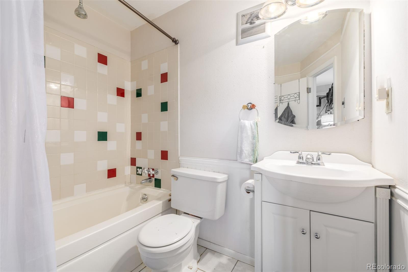 11455 W 17th Place