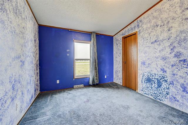6935 Pfost Drive