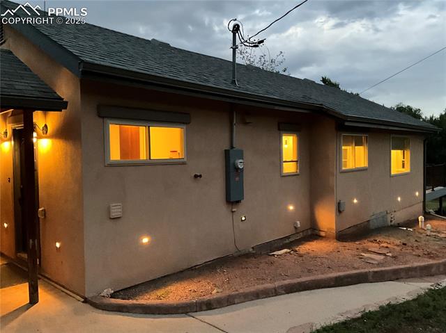 3408 W Pikes Peak Avenue