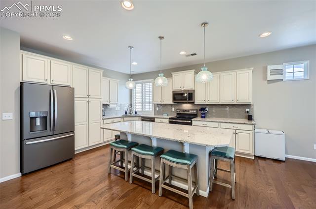 7225 Horizon Wood Lane