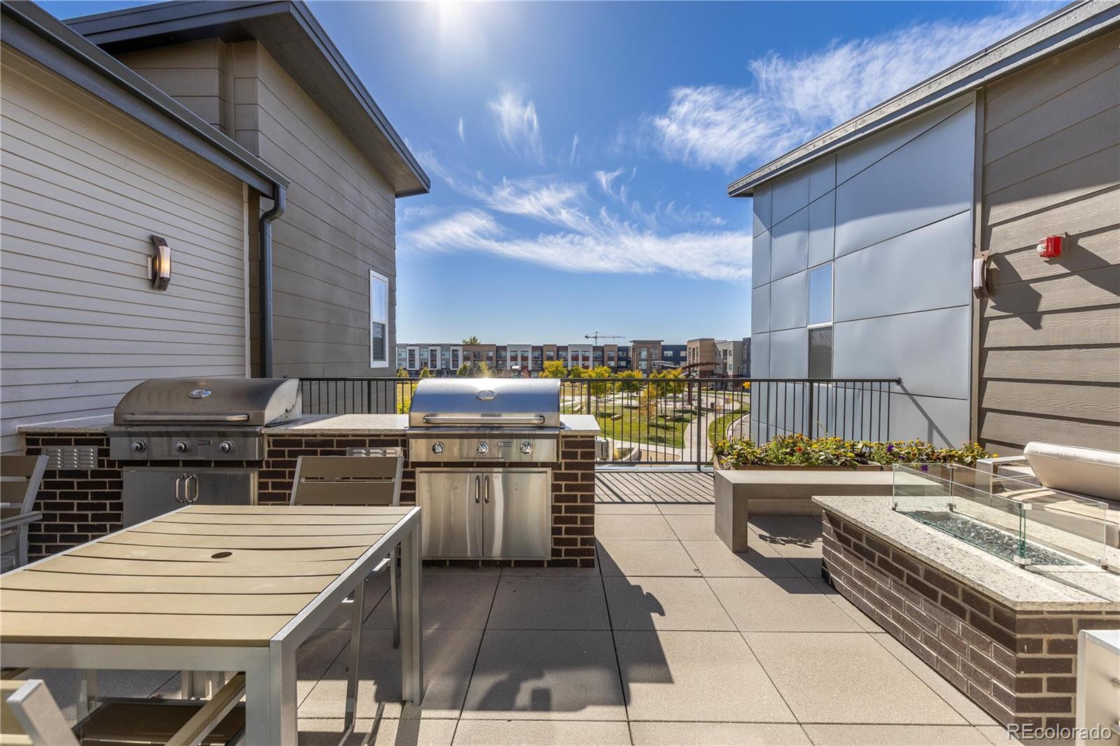 420 E Fremont Place Unit: 309