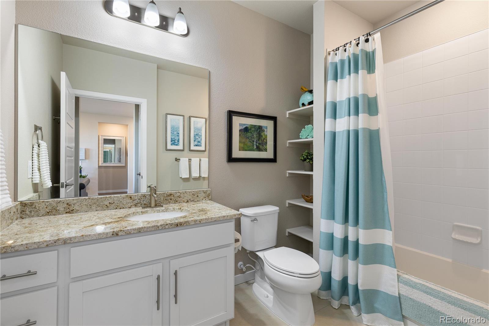 420 E Fremont Place Unit: 309