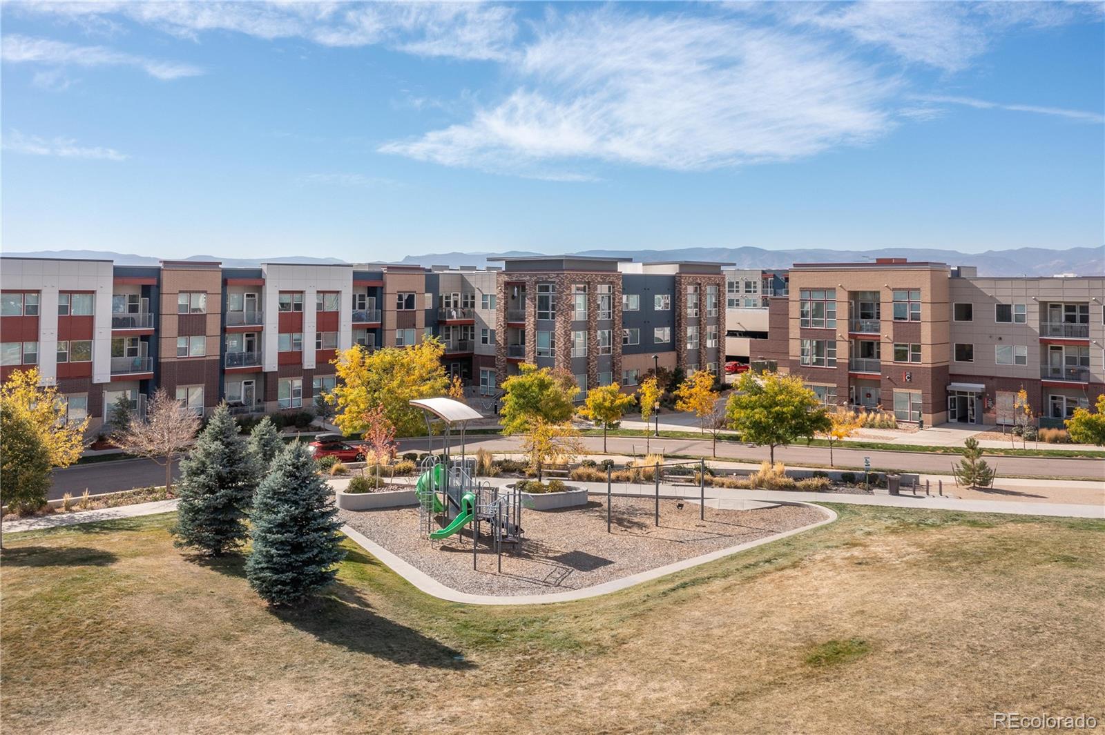 420 E Fremont Place Unit: 309