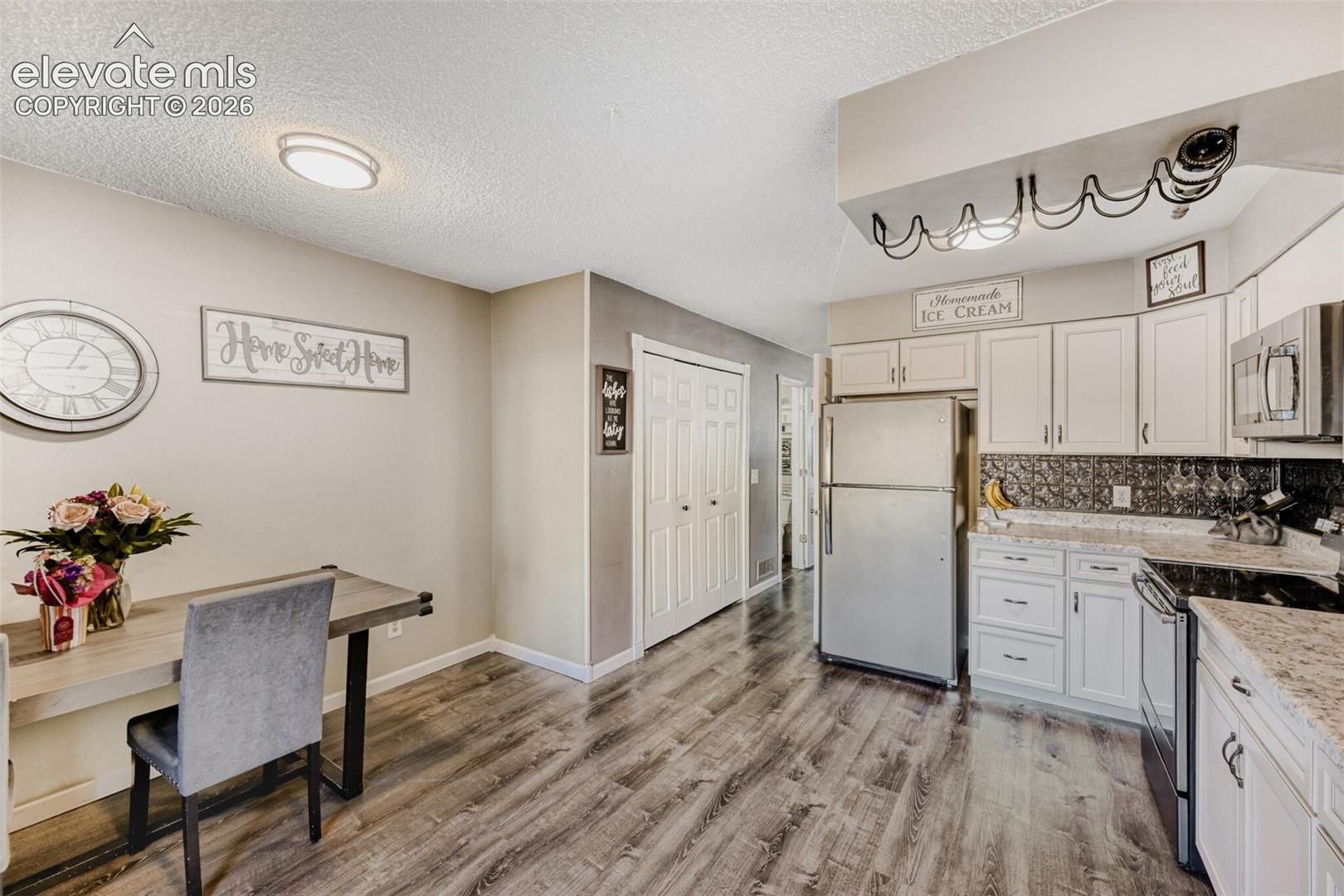4231 Charleston Drive