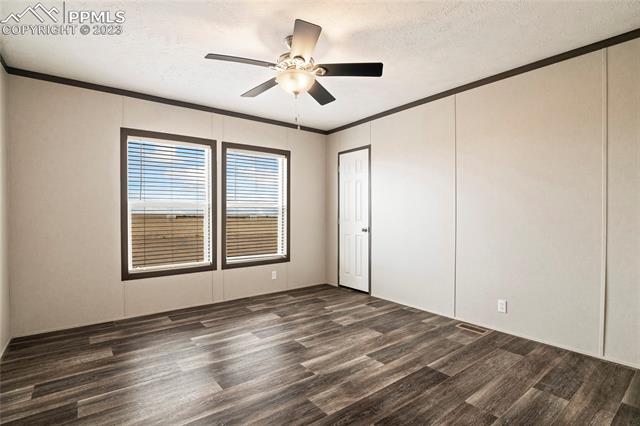 6941 Middlefield Court