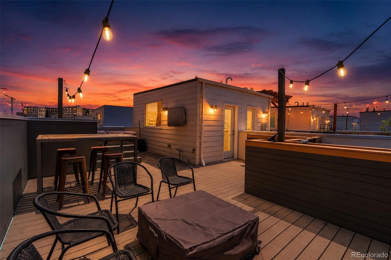 3425 Larimer Street Unit: 107