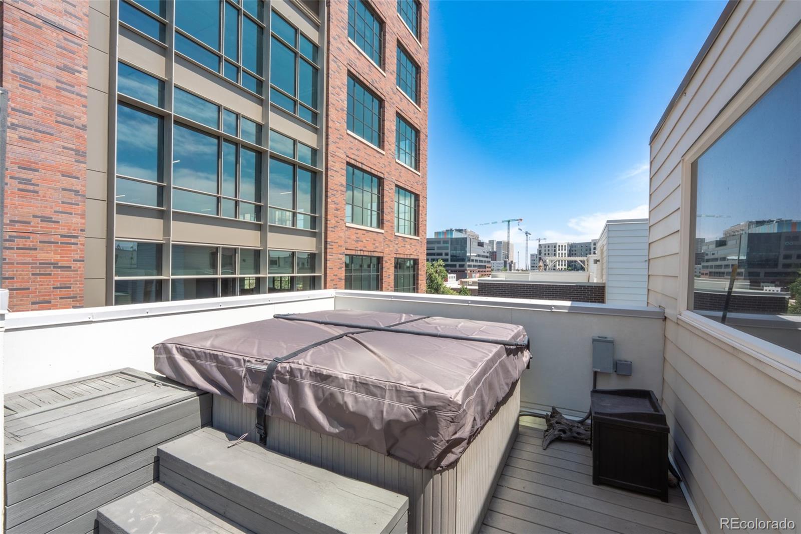 3425 Larimer Street Unit: 107