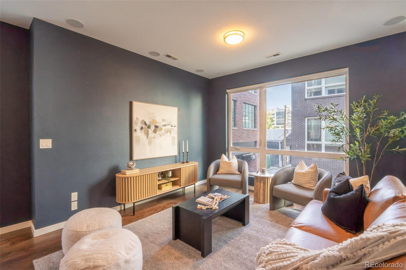 3425 Larimer Street Unit: 107