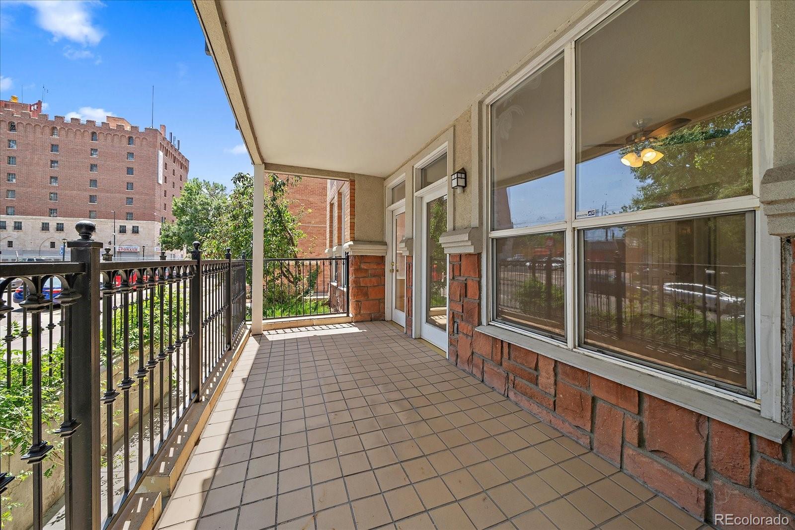 1521 Vine Street Unit: 101