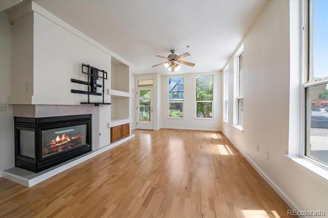 1521 Vine Street Unit: 101