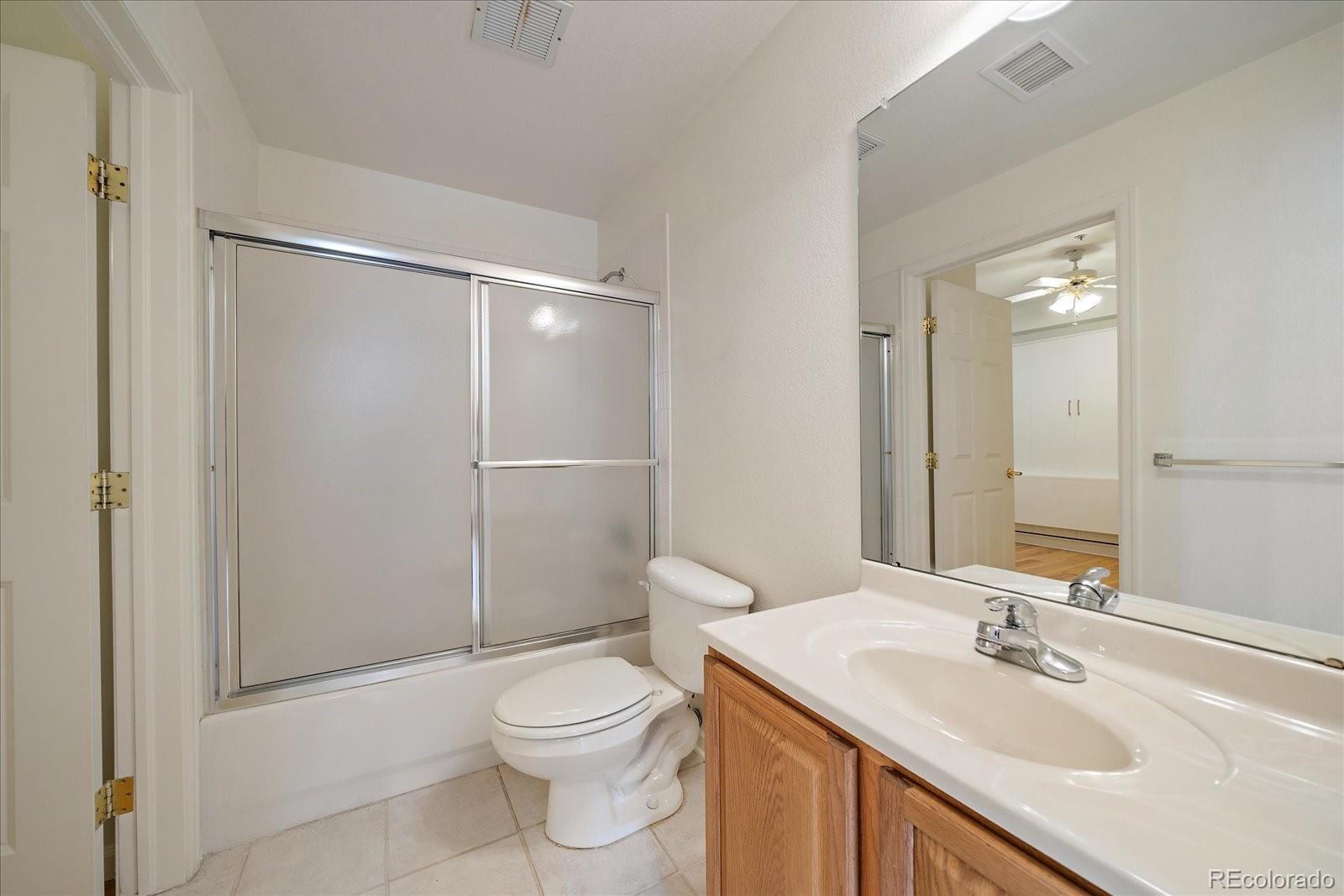 1521 Vine Street Unit: 101