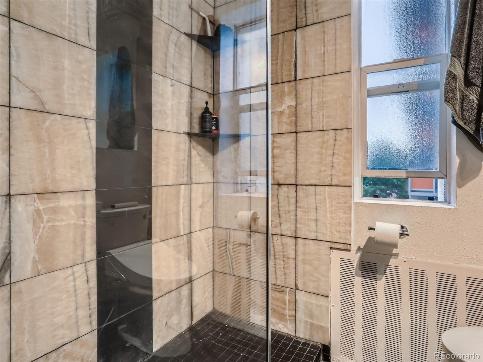1100 Colorado Boulevard Unit: 306