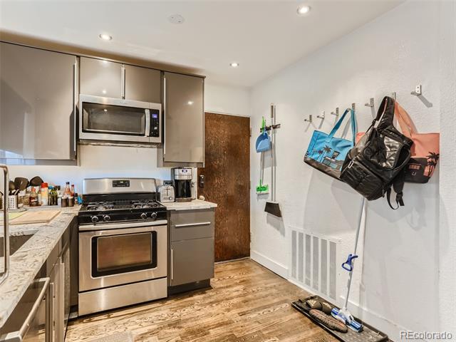 1100 Colorado Boulevard Unit: 306