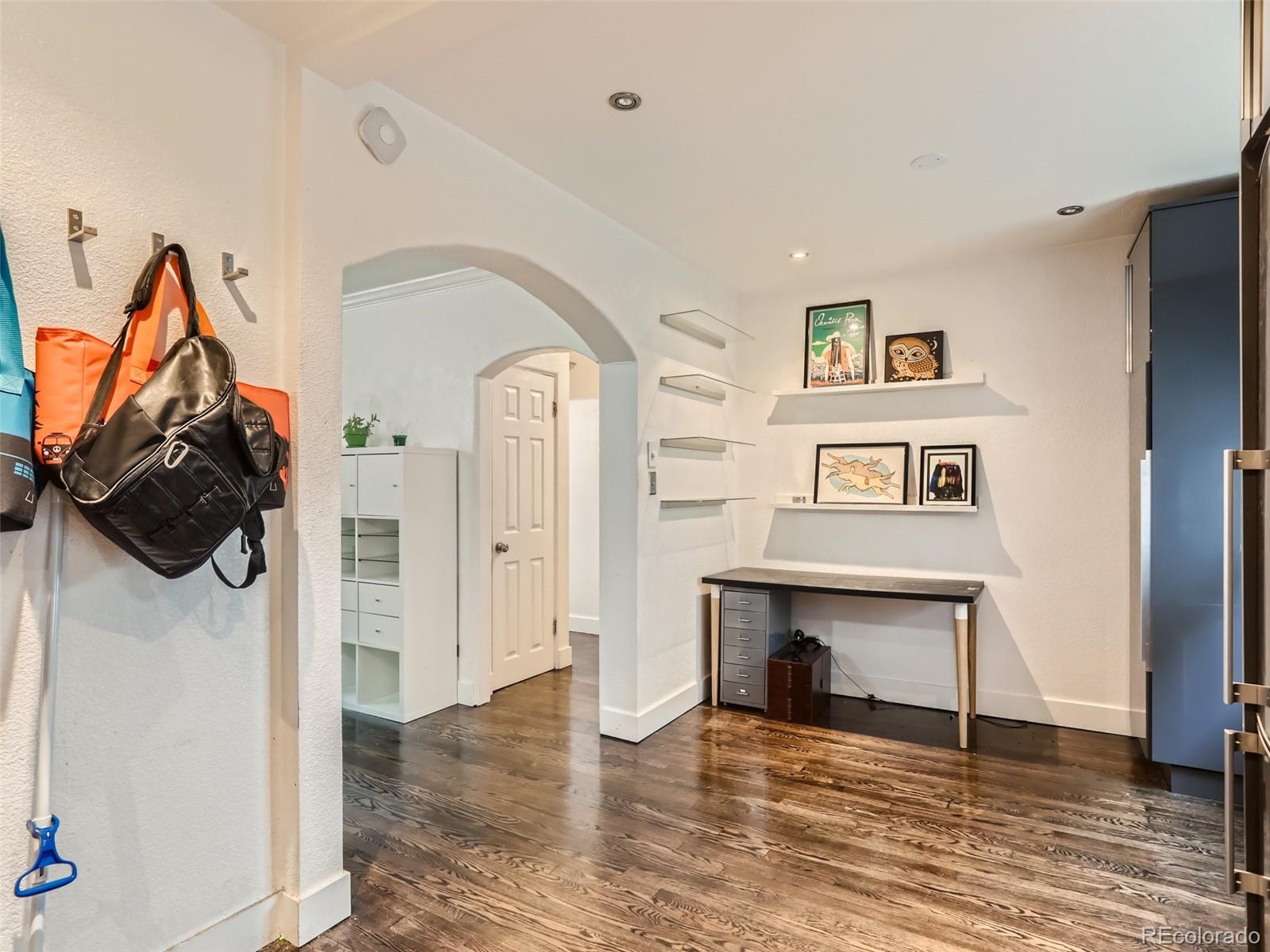 1100 Colorado Boulevard Unit: 306