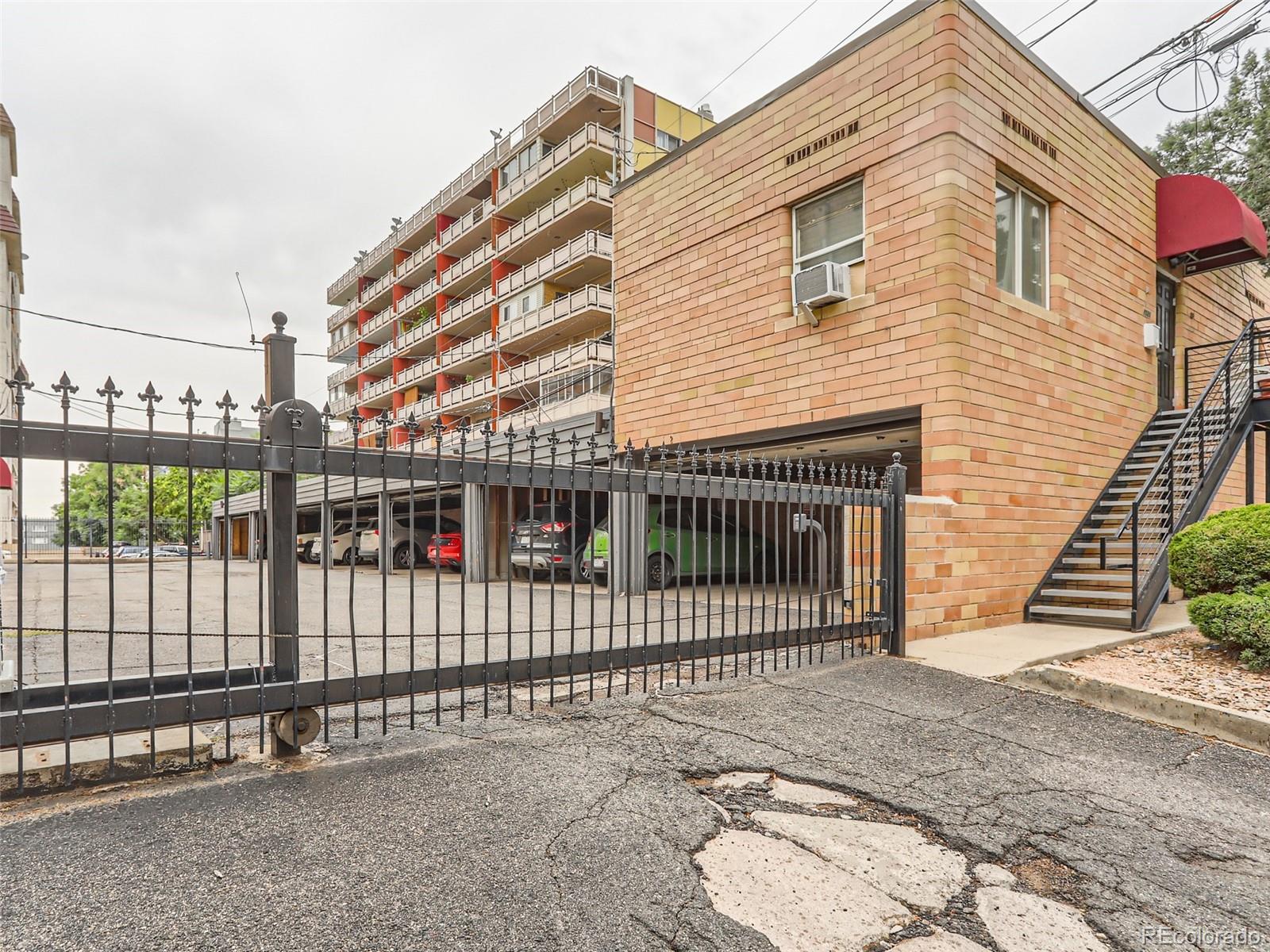 1100 Colorado Boulevard Unit: 306