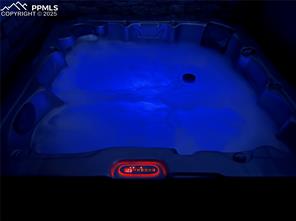 405 De La Vista Circle