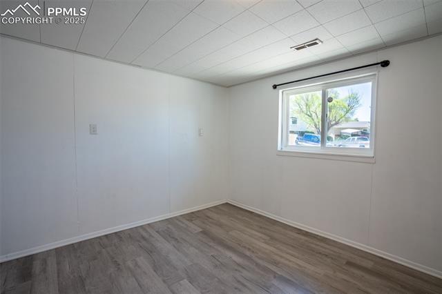 405 De La Vista Circle