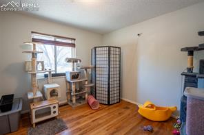 405 De La Vista Circle