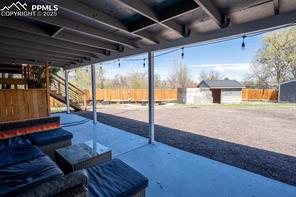 405 De La Vista Circle