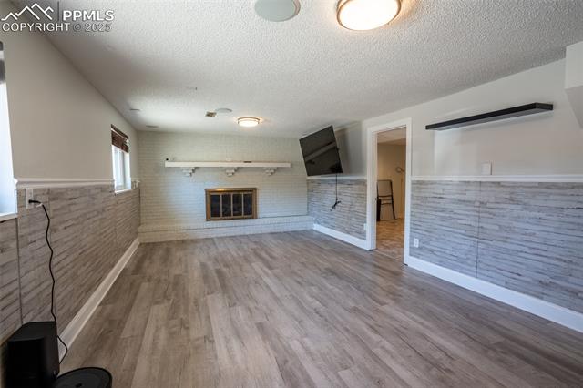 405 De La Vista Circle