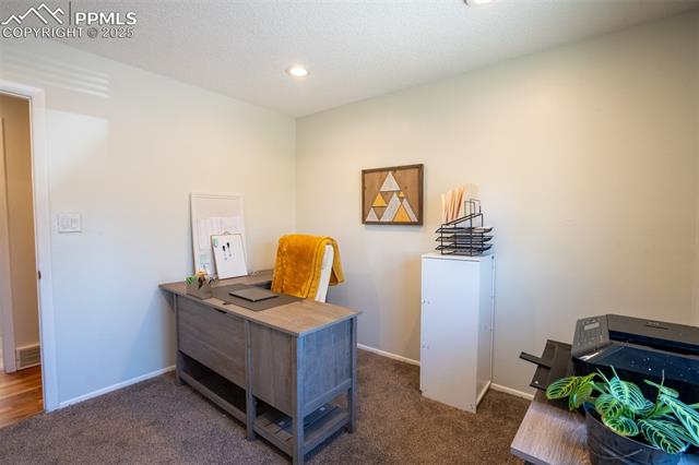 405 De La Vista Circle