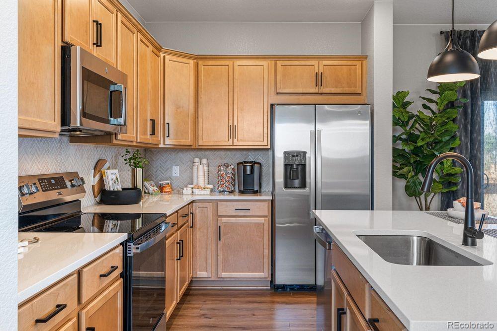 1184 Prospect Aly