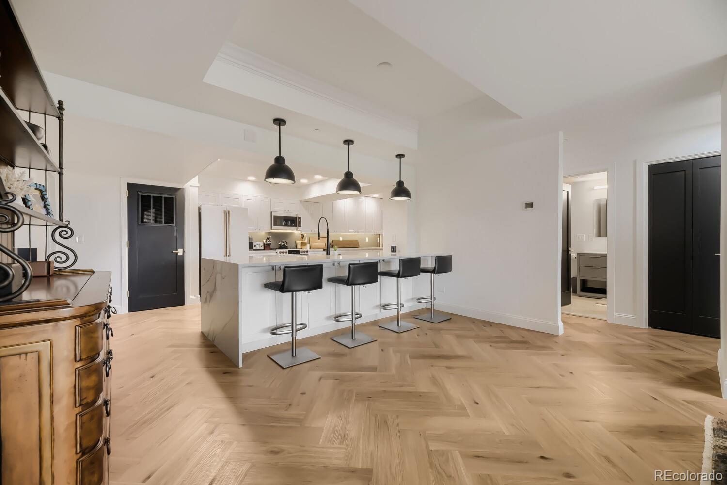 1900 E Girard Place Unit: 403