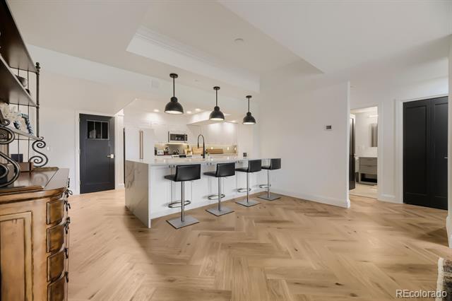 1900 E Girard Place Unit: 403